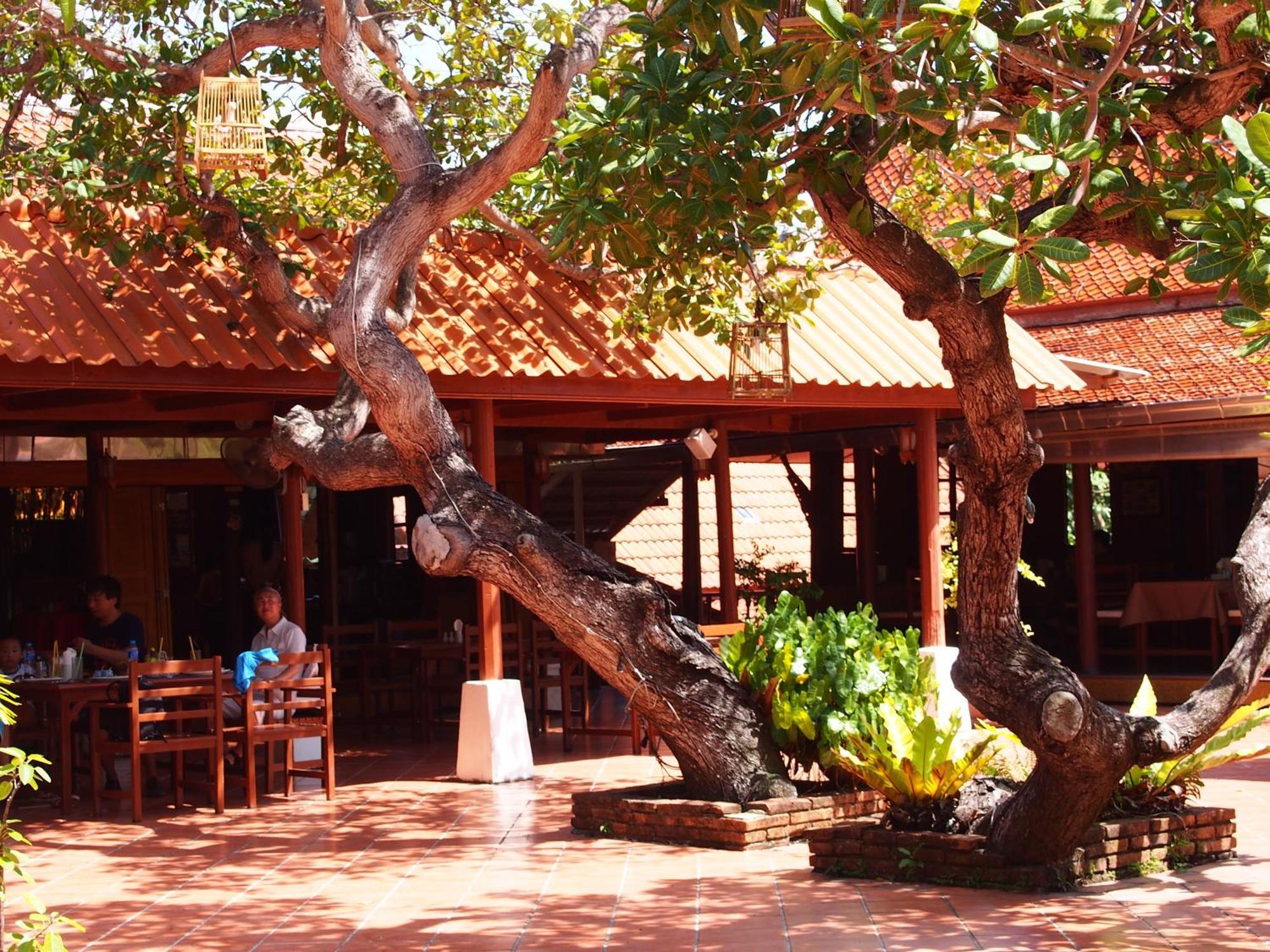 Harry'S Bungalows Mae Nam Esterno foto