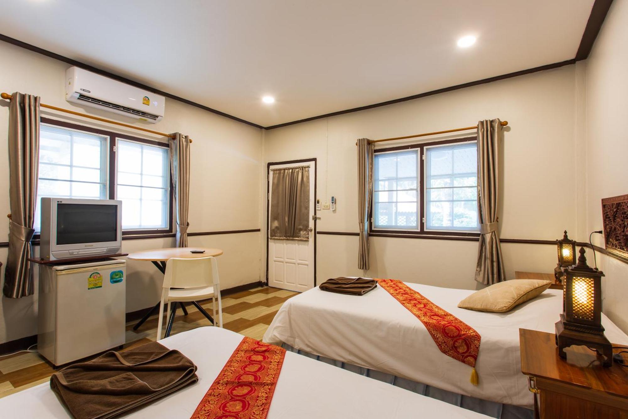Harry'S Bungalows Mae Nam Esterno foto