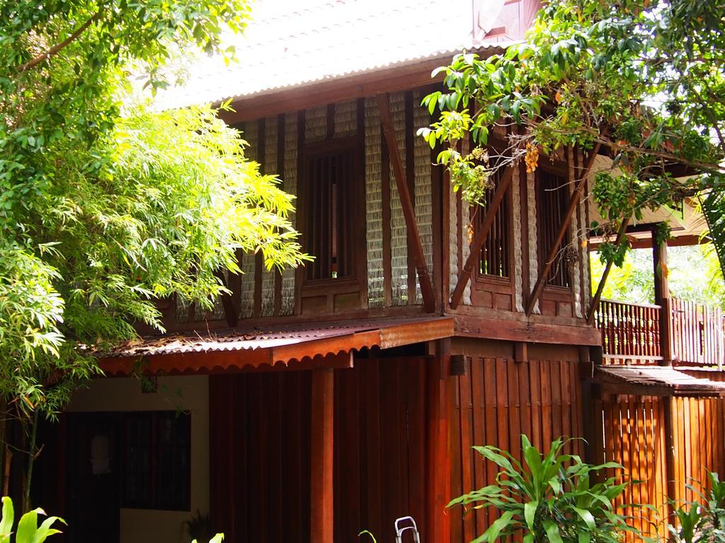 Harry'S Bungalows Mae Nam Esterno foto